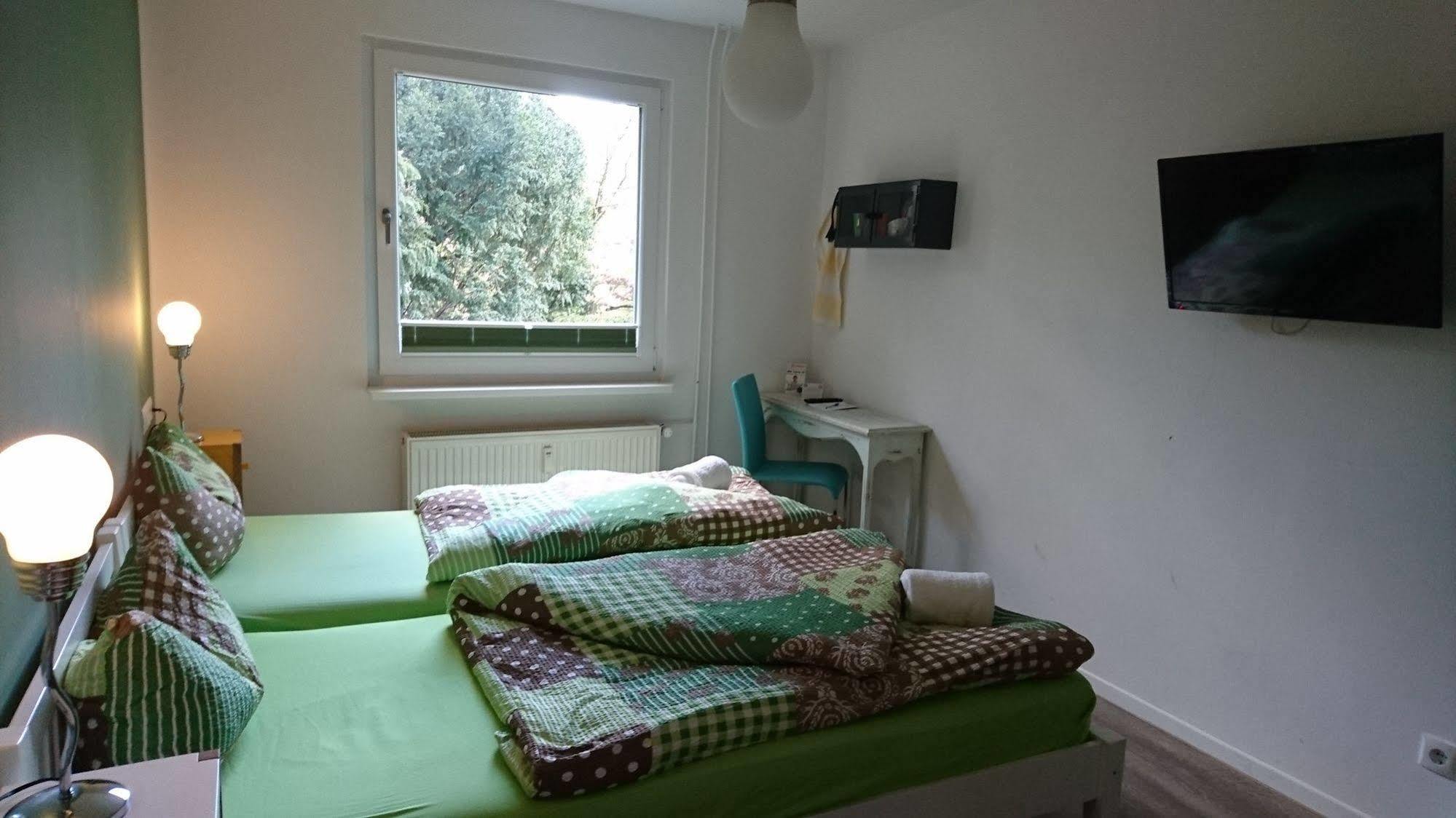 Budapester Hof Gaestehaus Hambourg Extérieur photo
